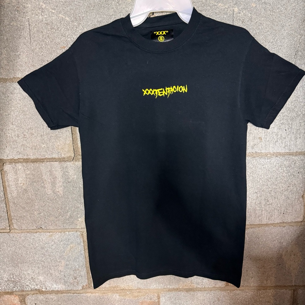 Men’s size small XXXTENTACION t shirt rip broken heart skull merch black tee XXX